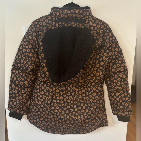 Thereabouts Girls Hooded Heavyweight Puffer Jacket NWT Multiple Sizes Available - Picture 10 of 11